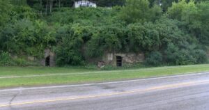 Cave 5
